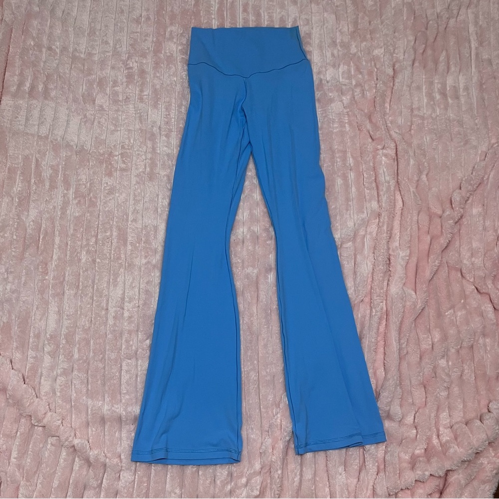 Aerie Offline Real Me Flare Boot Cut Leggings Blue M - Picture 2 of 4
